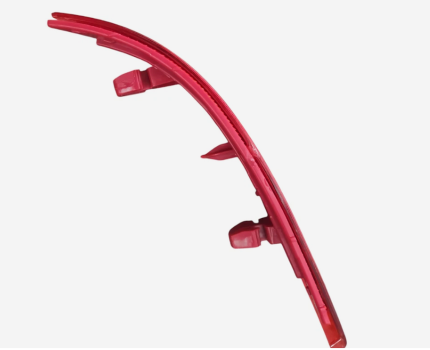 REAR BUMPER RED REFLECTOR LH / NS 2713343 FITS FORD TRANSIT CUSTOM (2024 ON)